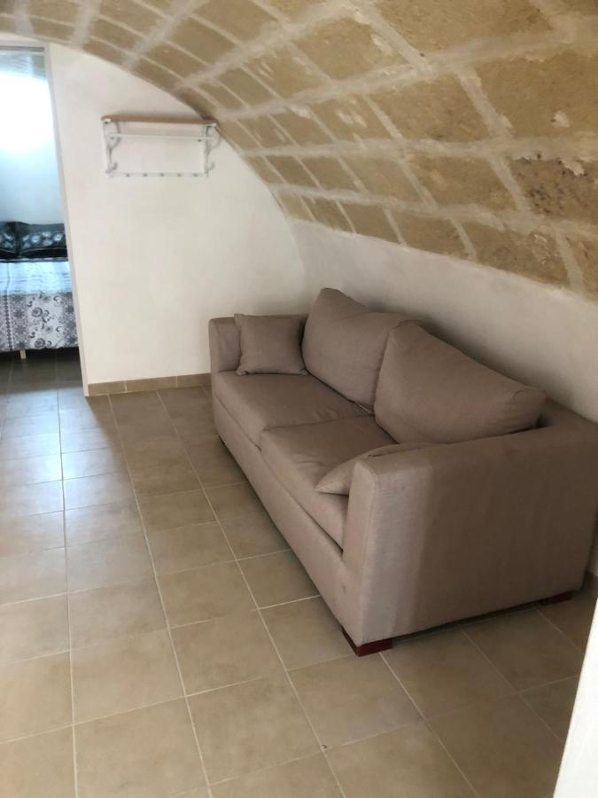 Вілла Xenia Renting Массафра Екстер'єр фото