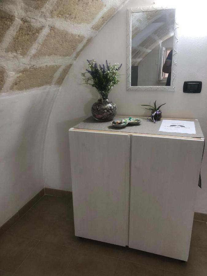 Вілла Xenia Renting Массафра Екстер'єр фото